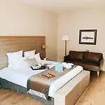 Vatel Hotel 4*